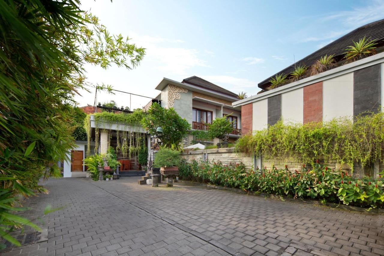 Jineswari Kuta By Kamara Hotel Exterior foto